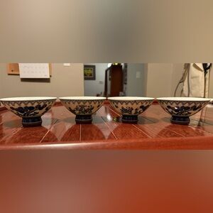 Japanese Porcelain Blue and White Karako Rice Bowls (4)